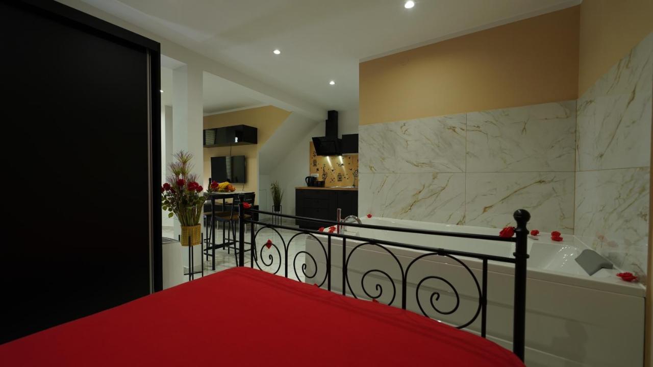 Diamond Apartment Пиран Экстерьер фото